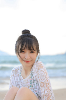 水嫩多汁的蜜桃H