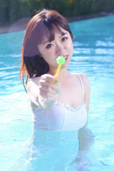 坐腿杀很容易硬吗