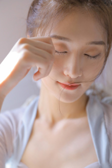 变形精钢